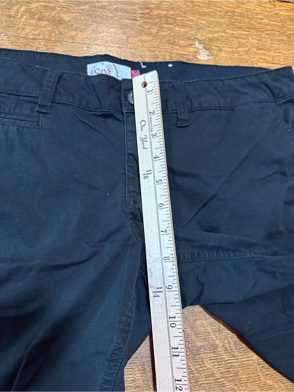SO Black Women's Chino Shorts sz 15 some stretch - Picture 6 of 7